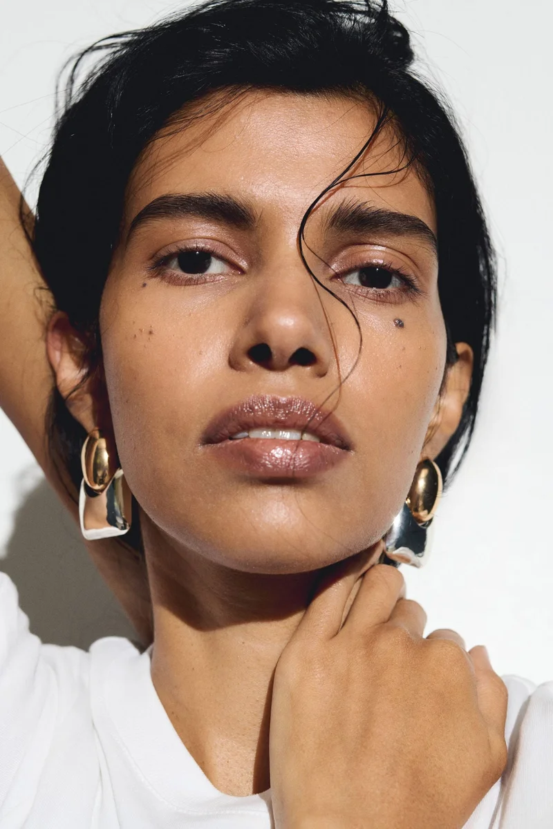H&M Two-tone pendant earrings